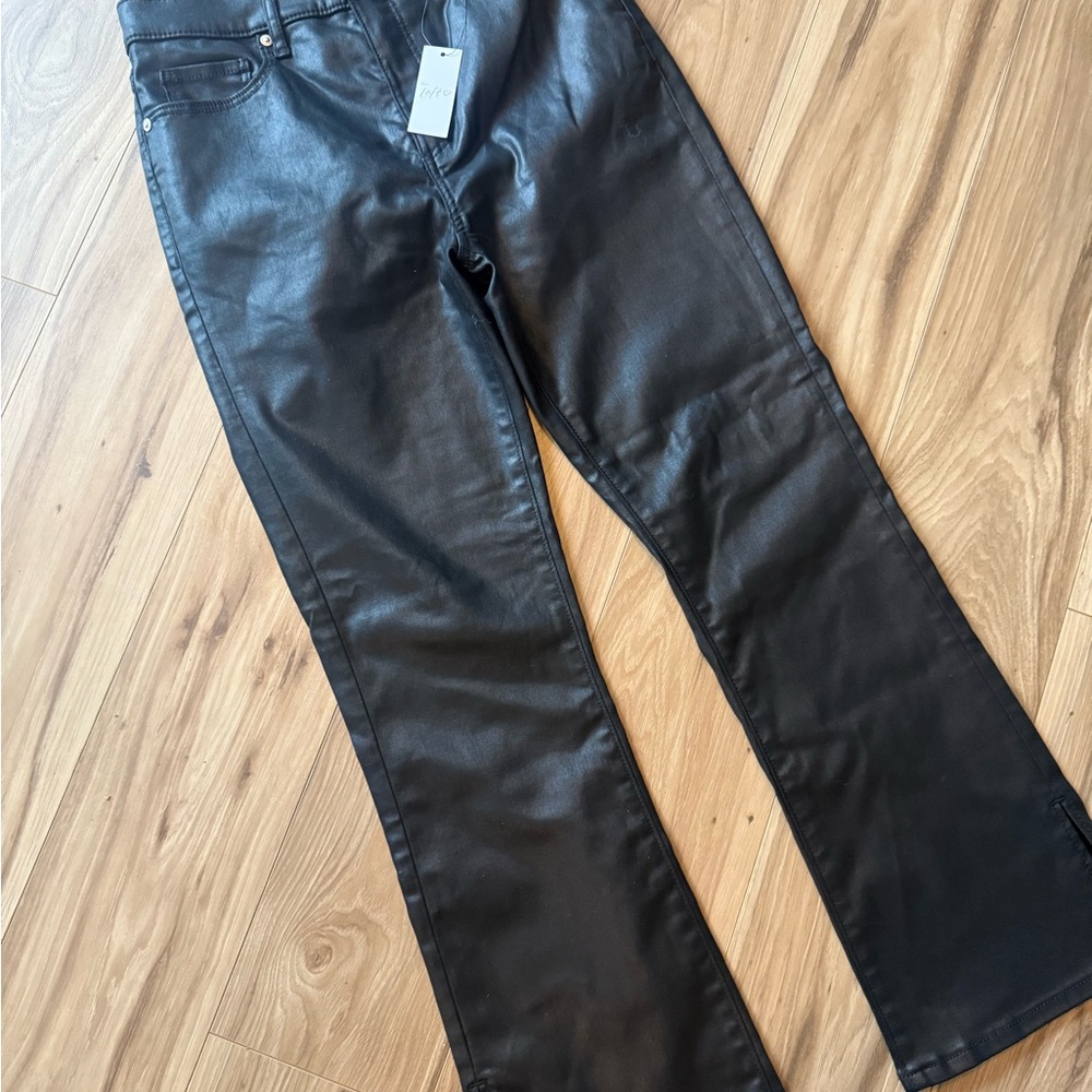 LOFT Black Straight Leg Jeans Sleek and Stylish size 2